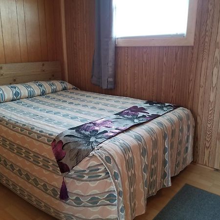 Blue Spruces Cottages Hampton 외부 사진