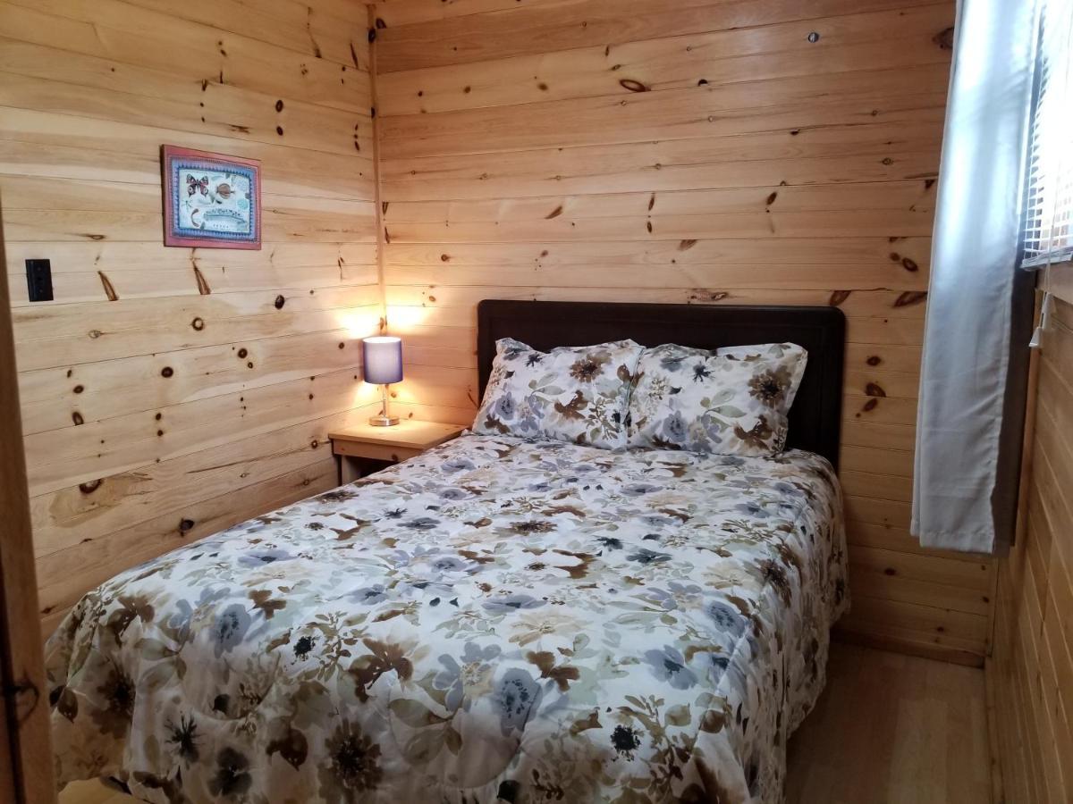 Blue Spruces Cottages Hampton 외부 사진