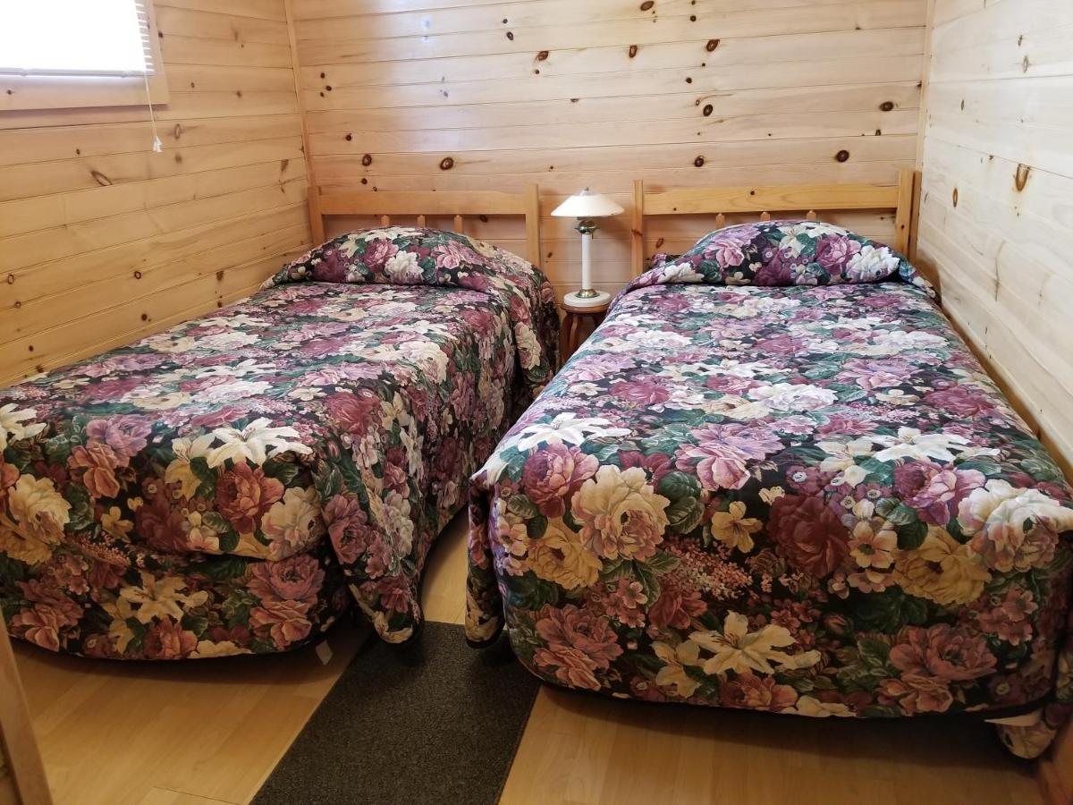 Blue Spruces Cottages Hampton 외부 사진