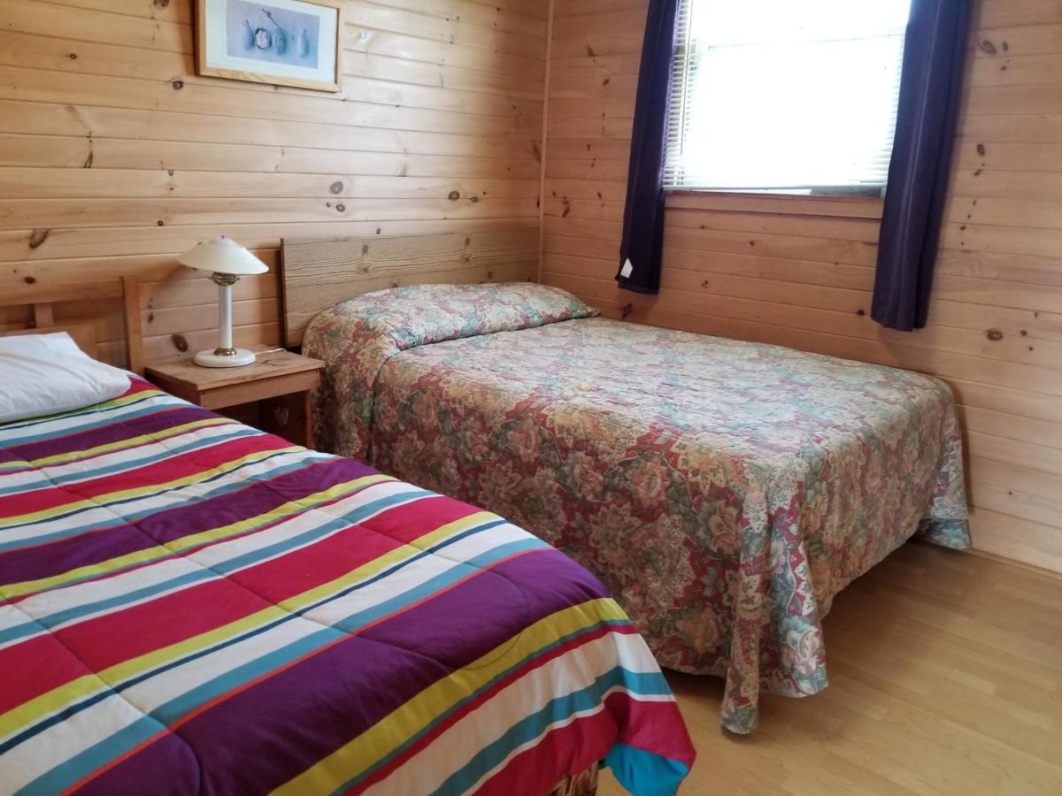 Blue Spruces Cottages Hampton 외부 사진