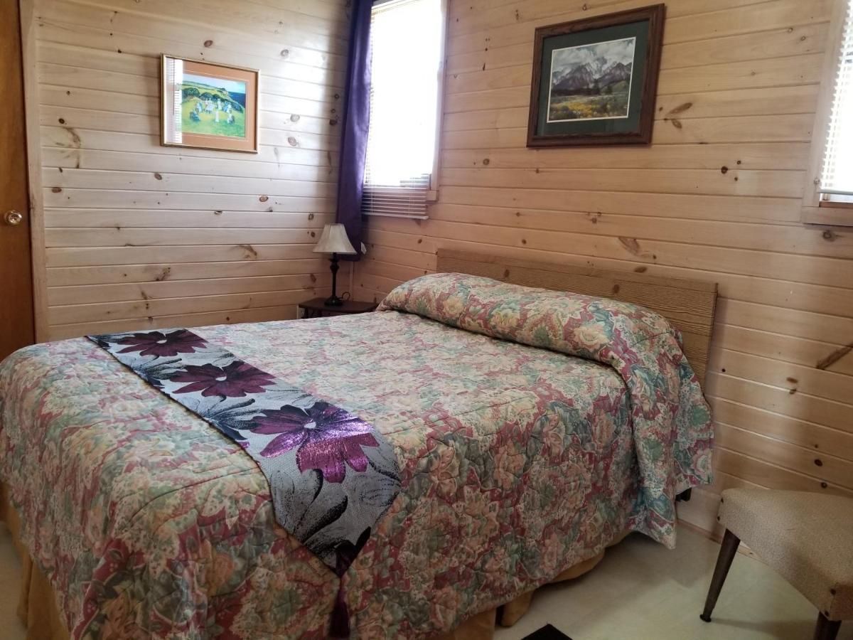 Blue Spruces Cottages Hampton 외부 사진