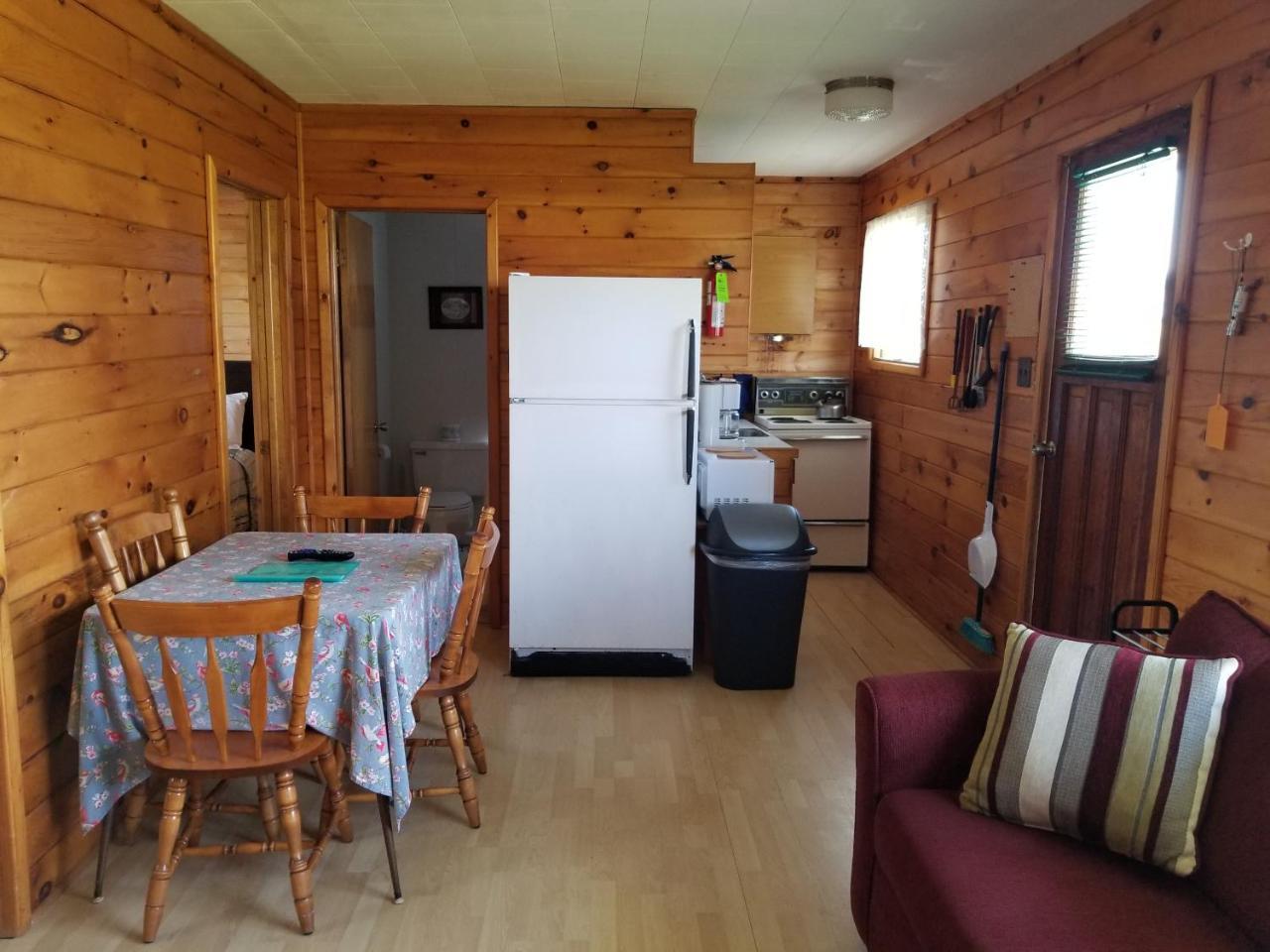 Blue Spruces Cottages Hampton 외부 사진