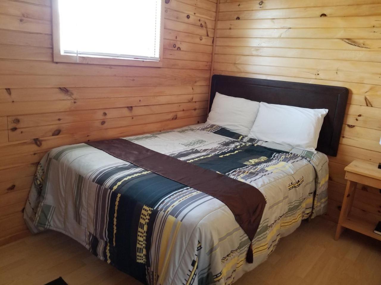 Blue Spruces Cottages Hampton 외부 사진