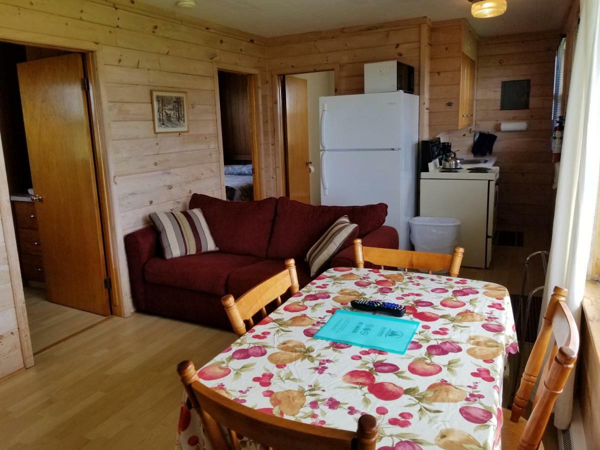 Blue Spruces Cottages Hampton 외부 사진