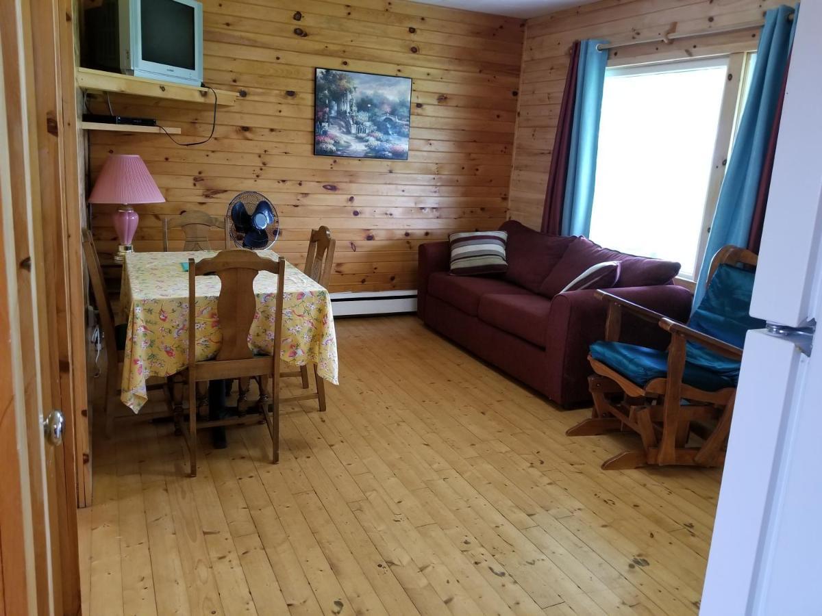 Blue Spruces Cottages Hampton 외부 사진